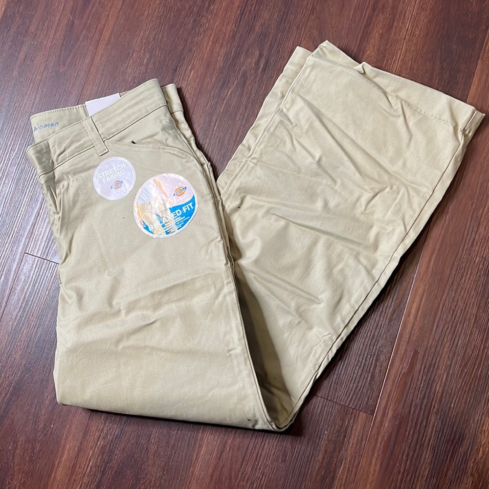 Dickies, women's khaki 14S, relaxed fit, stretch fabric, new with tags